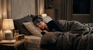 Why Nocturnal Noise Pollution Fragments Sleep Architecture (And How to Protect Your Brain’s Nightly Reset)